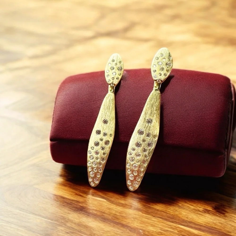 NEW Elegant Brushed Gold-Plated Sterling Silver Crystal Encrusted Drop Earrings